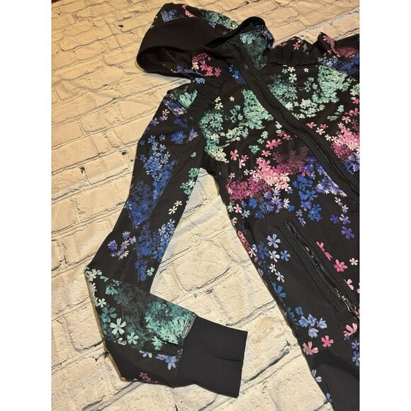 Lululemon Run: Bandit Jacket Petal Pop Multi / Black Size 4 - Picture 4 of 15